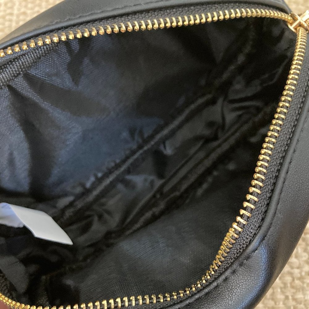 Steve Madden Black Chevron Belt Bag New - Picture 12 of 13